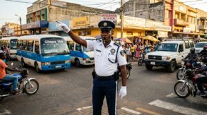Polícia de trânsito dirige trâns… 202605300658 (1)