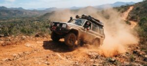 Saiba por que o seu carro perde força ao acelerar ou subir ladeiras em Moçambique entenda o impacto dos filtros de ar e combustível entupidos no motor